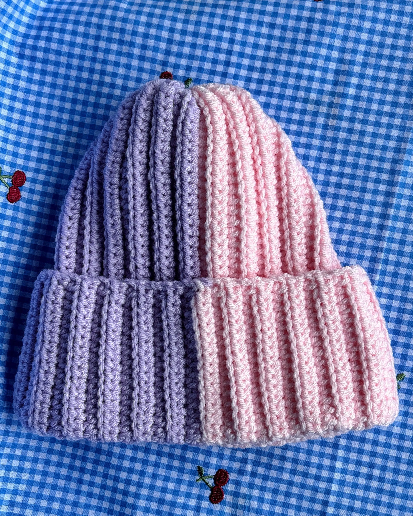 Half Moon - Split Beanie katnaps and crafts