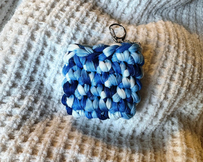 Day Dreams - Earbud Case katnaps and crafts